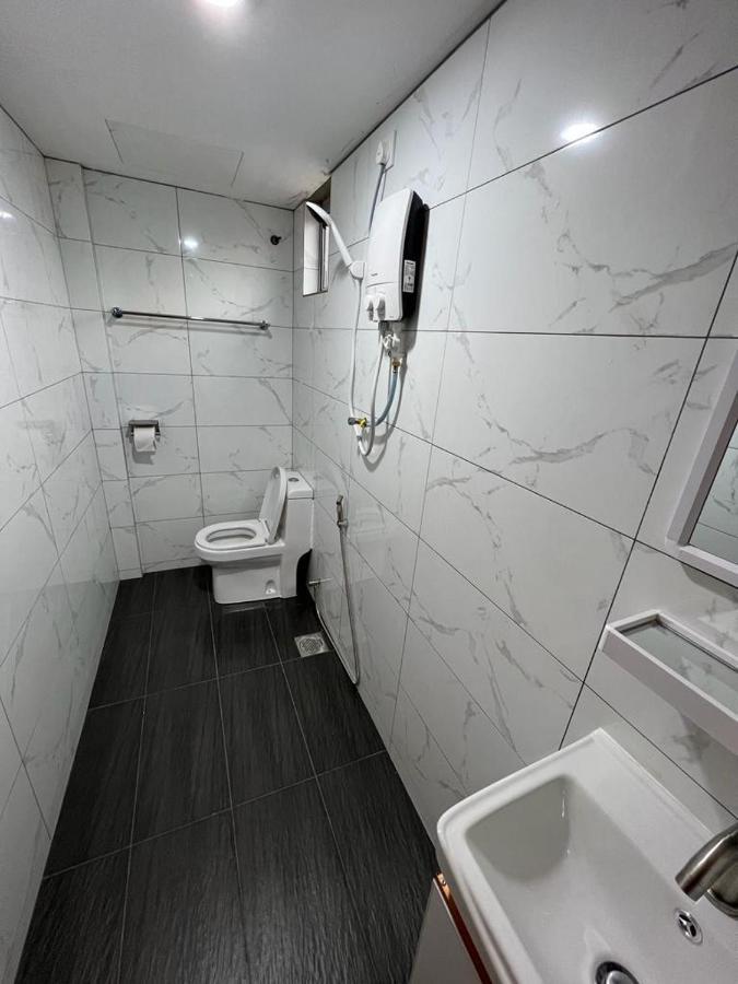 Homestay Suria Kuala Kangsar Ngoại thất bức ảnh