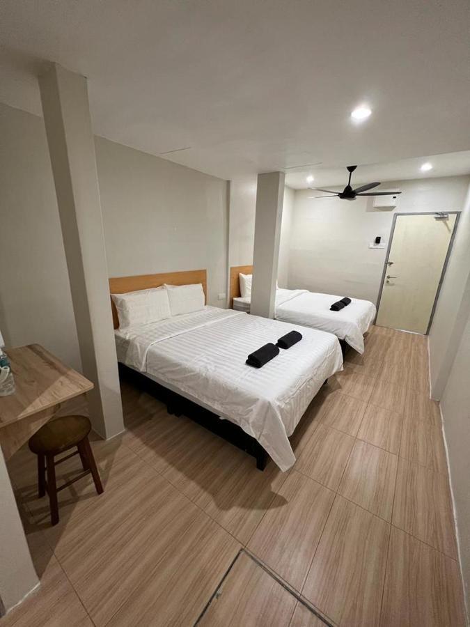 Homestay Suria Kuala Kangsar Ngoại thất bức ảnh