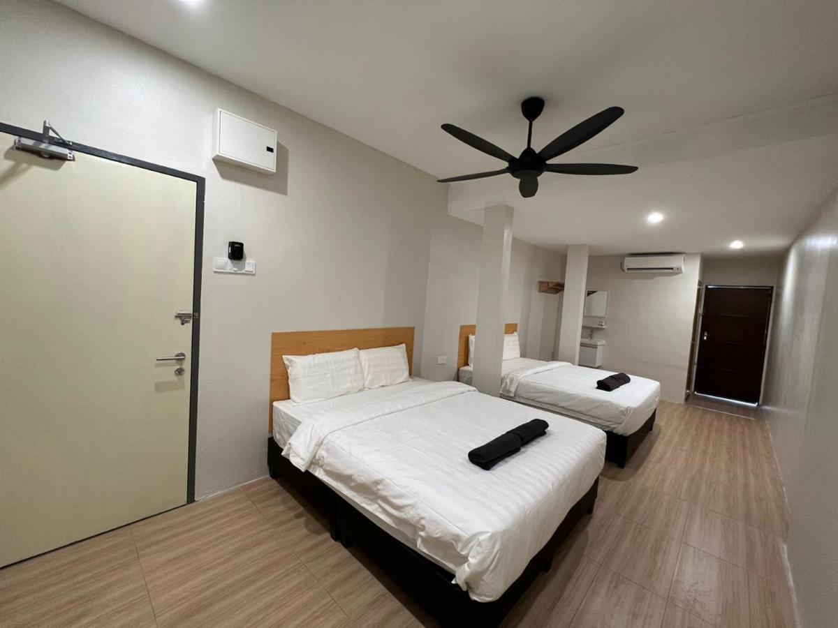 Homestay Suria Kuala Kangsar Ngoại thất bức ảnh