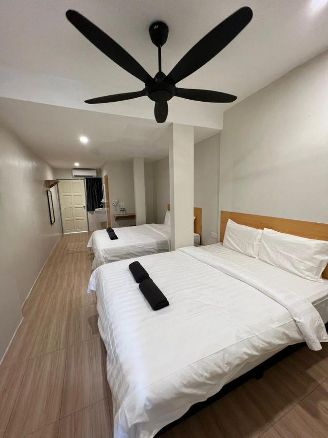 Homestay Suria Kuala Kangsar Ngoại thất bức ảnh